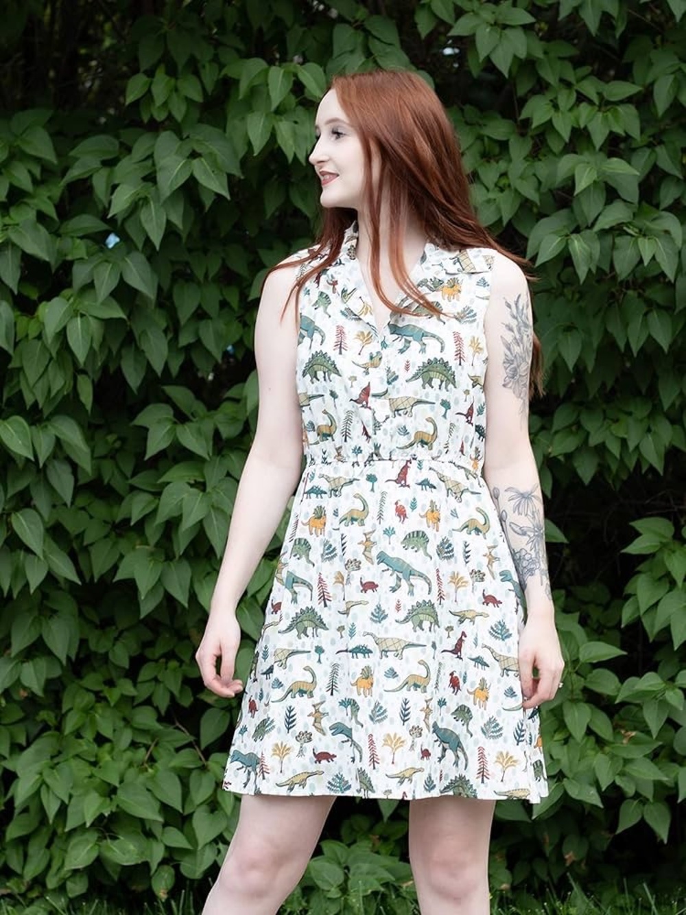 Retail $45 Lacie Lente Women’s Sleeveless Dinosaur Print Button-Up Dress –
